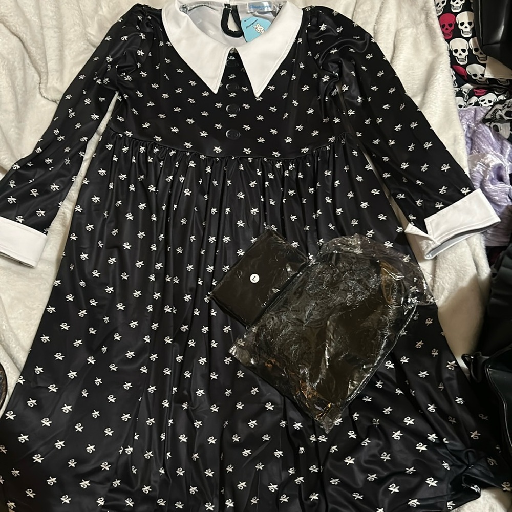 Wednesday Addams costume with wig and knee-high socks too!!